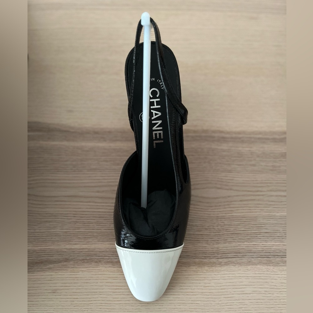 👠 Chanel Slingback Shoes Brand New
